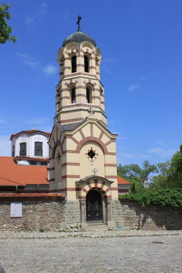Orange House In The Old Town Plovdiv Hotel Exterior photo